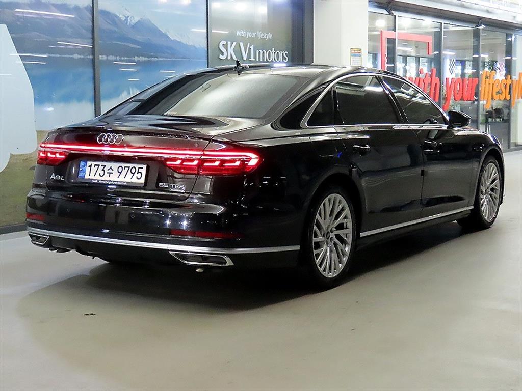 Audi A8 - Vista 4