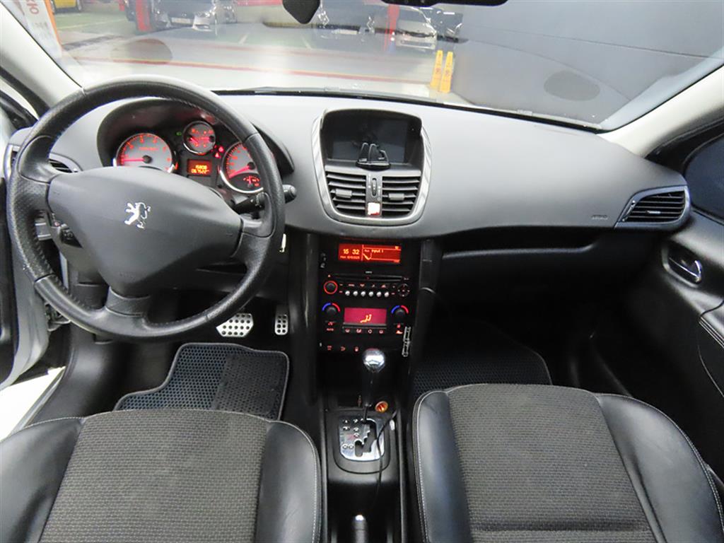 Peugeot 207 - Vista 7