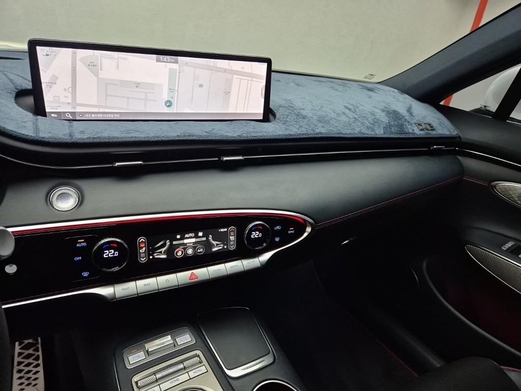 Genesis GV70 2024 Blanco - Importación desde Corea - HF Imports Iquique - Foto 17