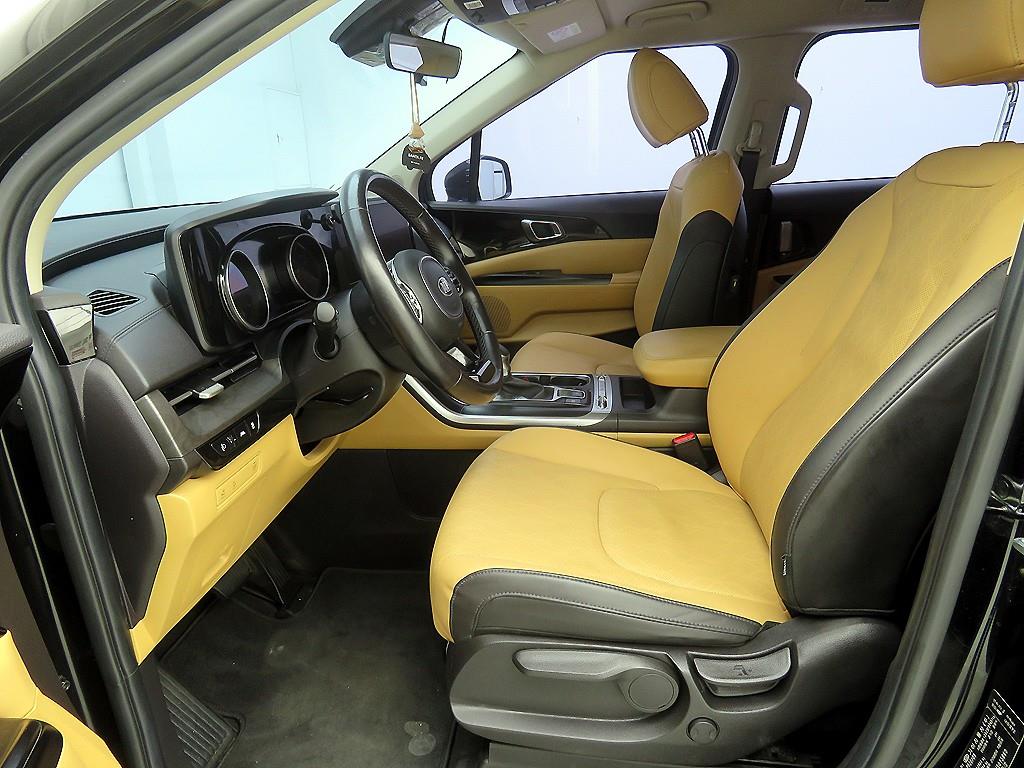 KIA Carnival - Vista 7