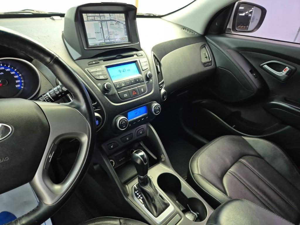 HYUNDAI Tucson - Vista 6