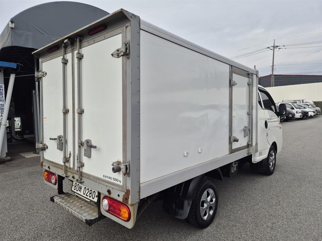 Small Truck Normal Box(Low Deck) - Vista 4