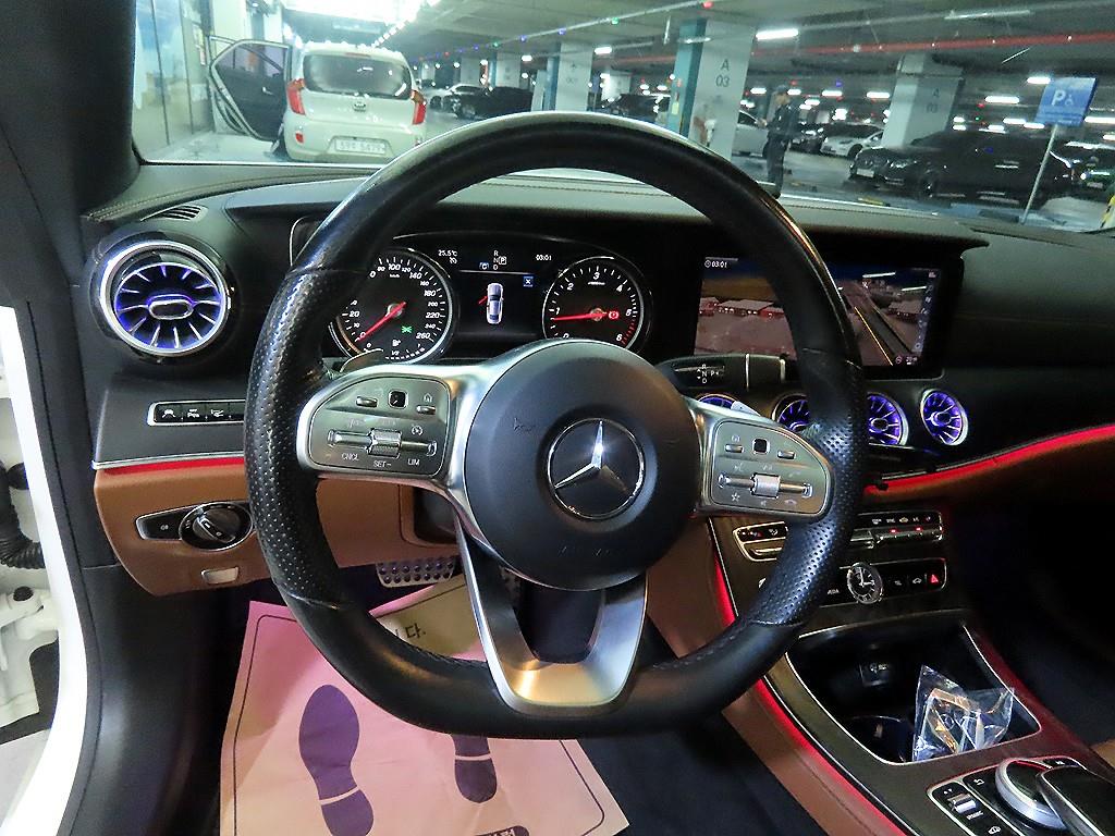 Mercedes Benz E class - Vista 8