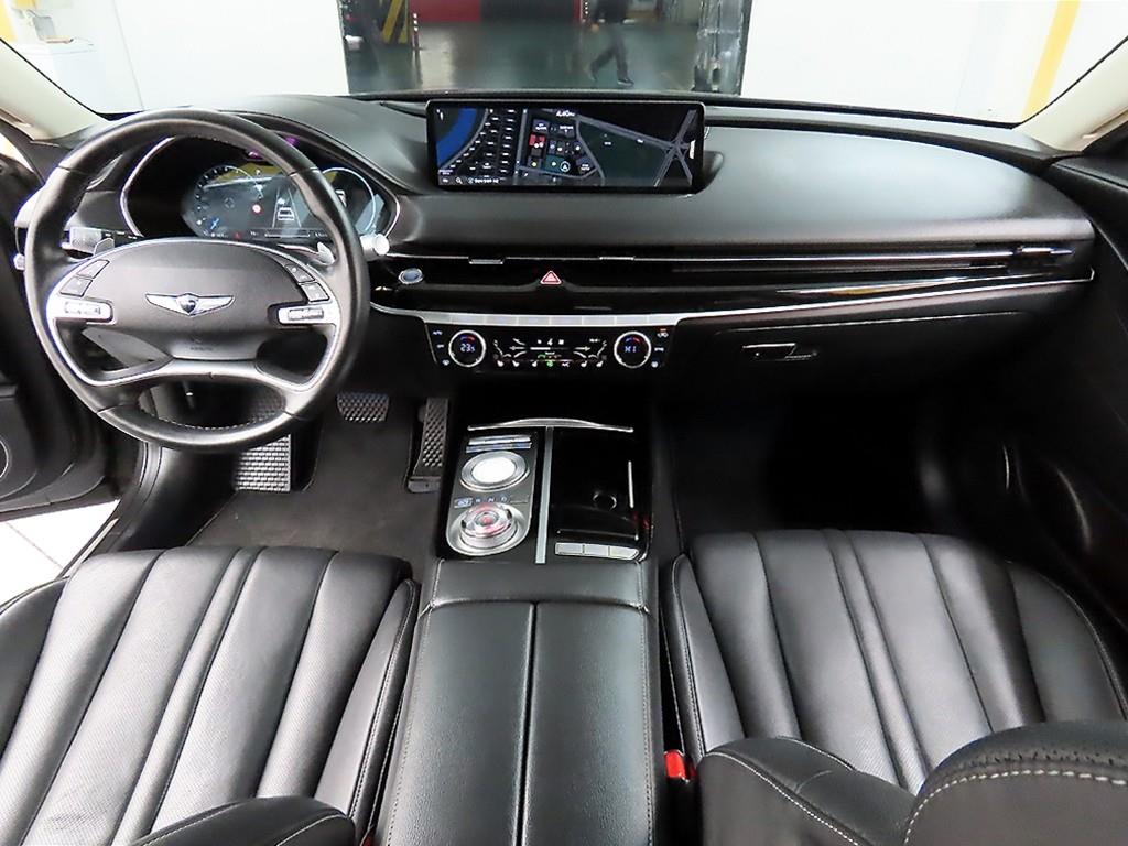 Genesis G80 - Vista 7