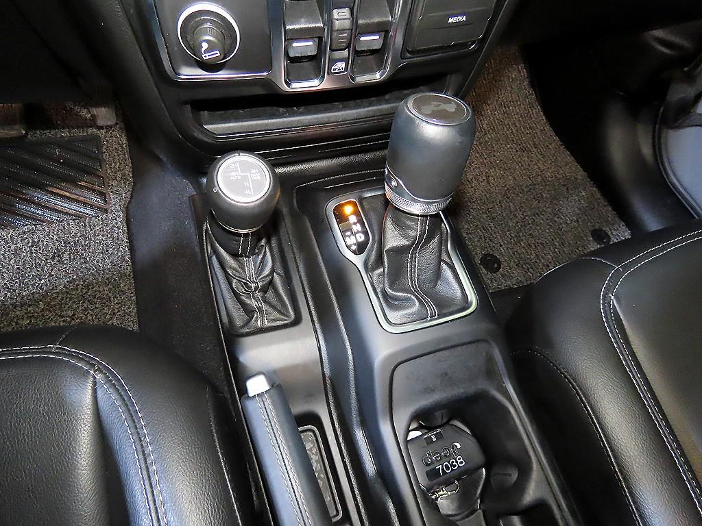 Jeep Wrangler - Vista 12