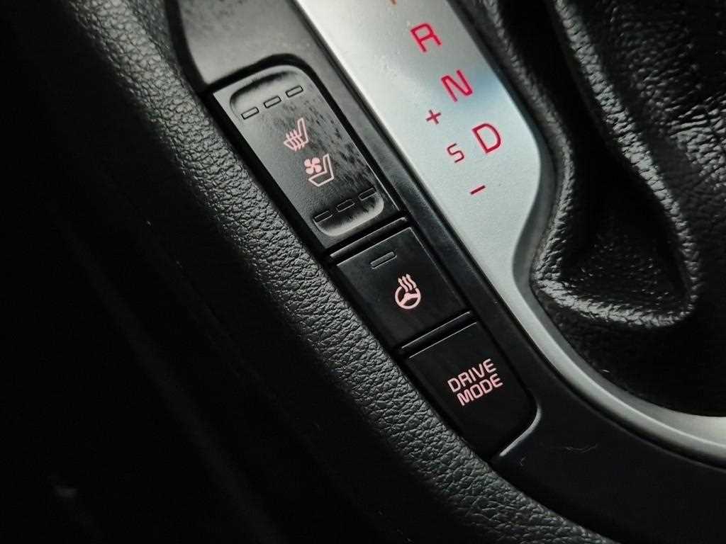 KIA K3 2022 Blanco - Importación desde Corea - HF Imports Iquique - Foto 17