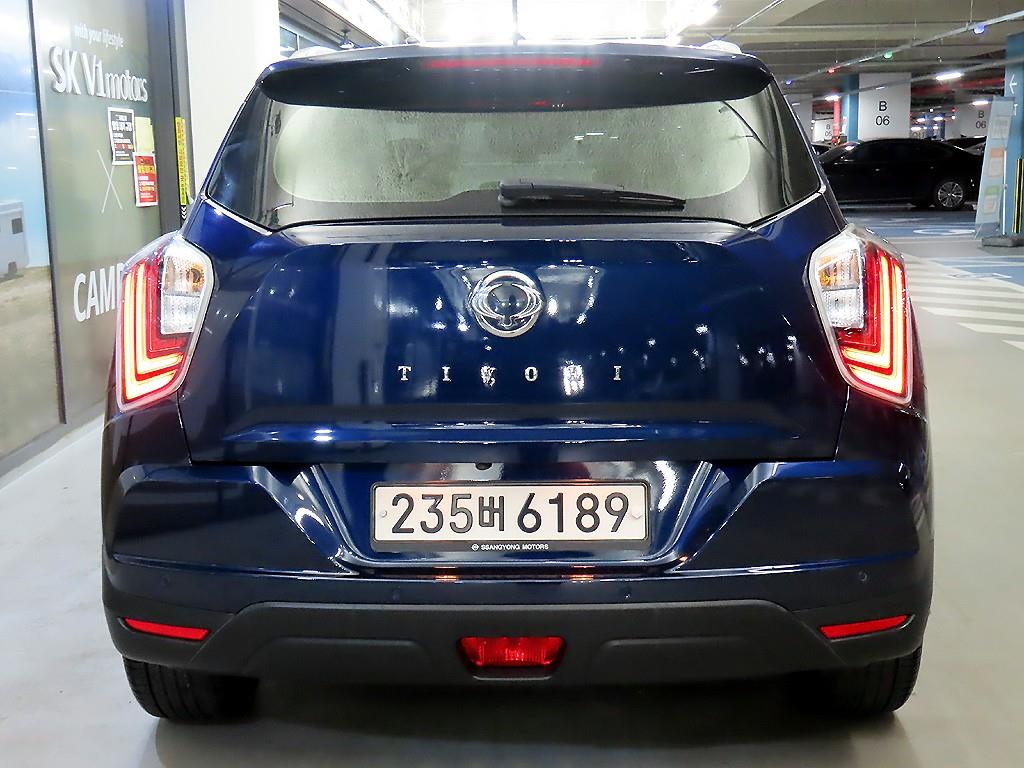 Ssangyong Tivoli - Vista 5