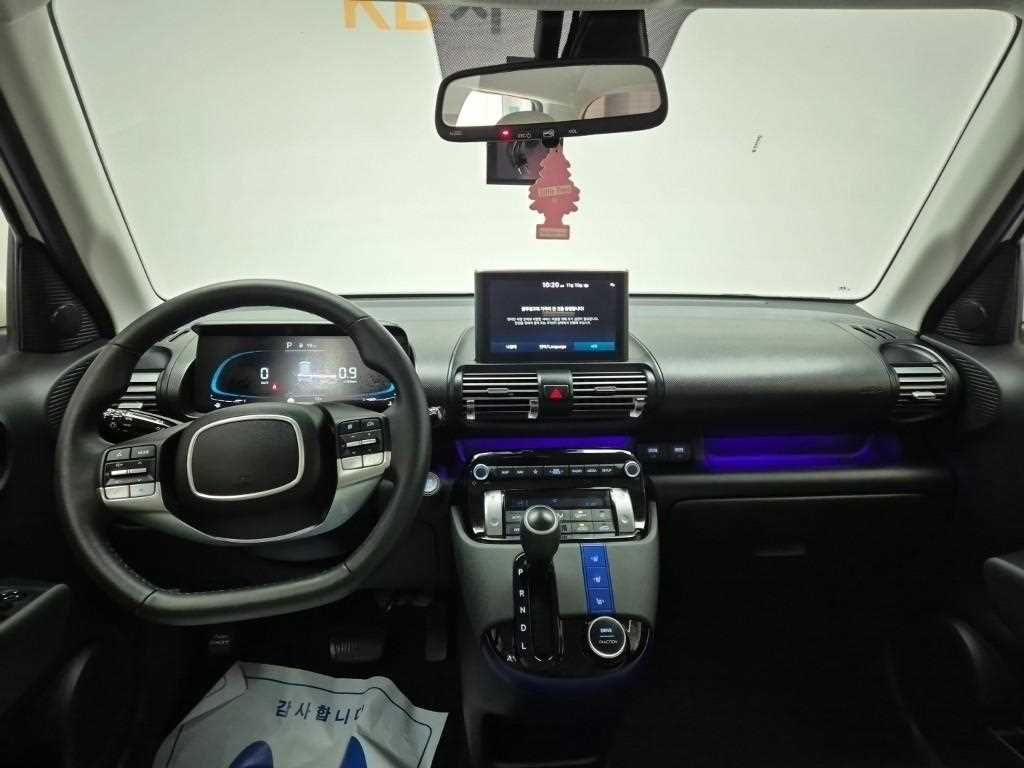 HYUNDAI Casper - Vista 7