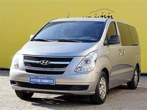 HYUNDAI Starex - Vista 4