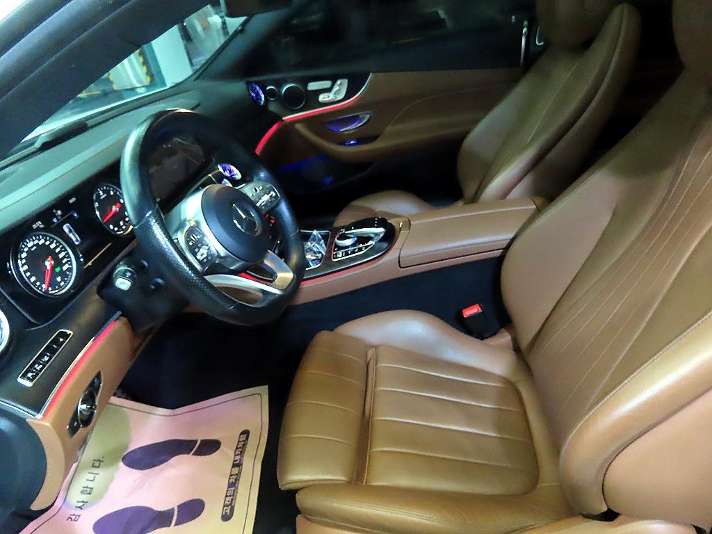 Mercedes Benz E class - Vista 6