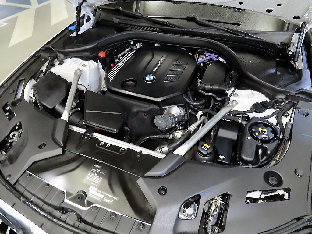 BMW 5 Series 2021 Blanco - Importación desde Corea - HF Imports Iquique - Foto 19