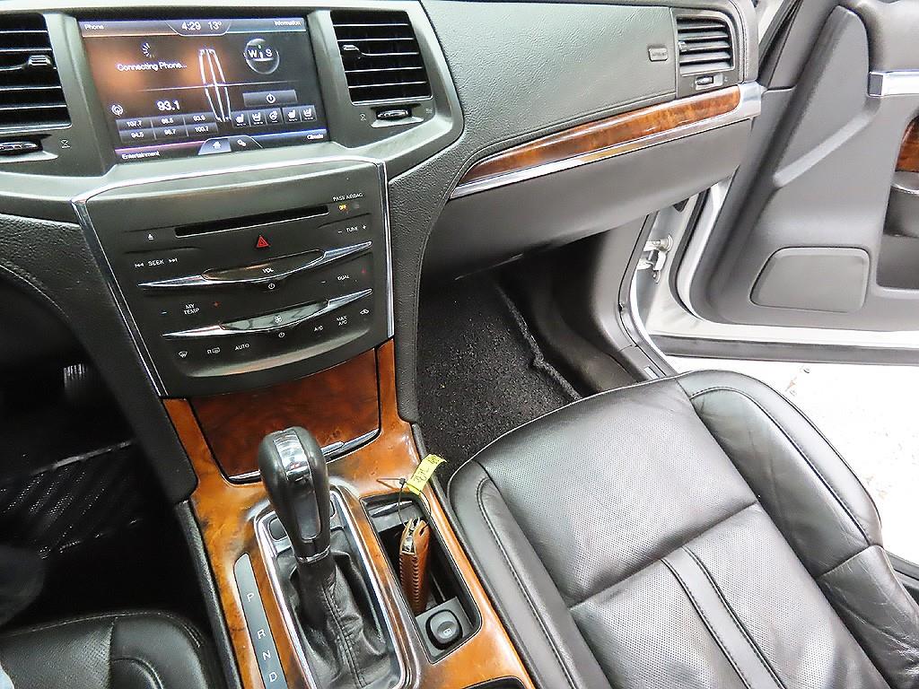 Lincoln MKS 2014 Blanco - Importación desde Corea - HF Imports Iquique - Foto 7