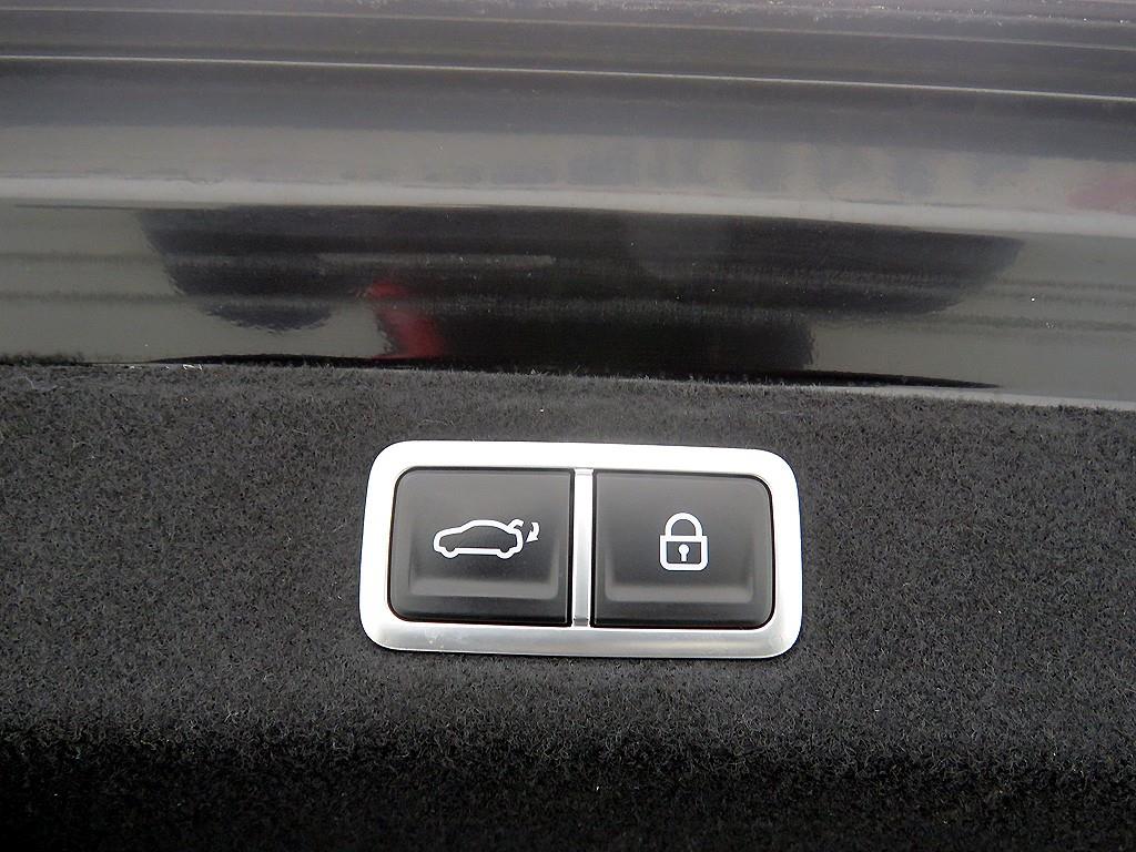 HYUNDAI Grandeur - Vista 4