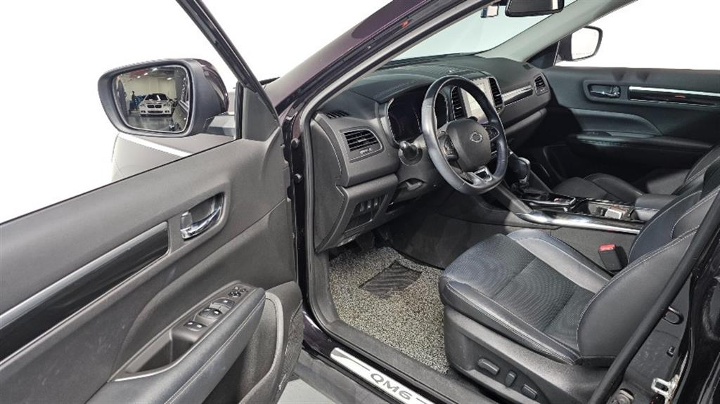 SAMSUNG QM6 - Vista 11