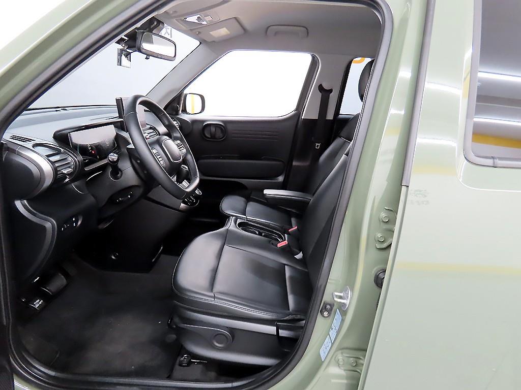 HYUNDAI Casper - Vista 5