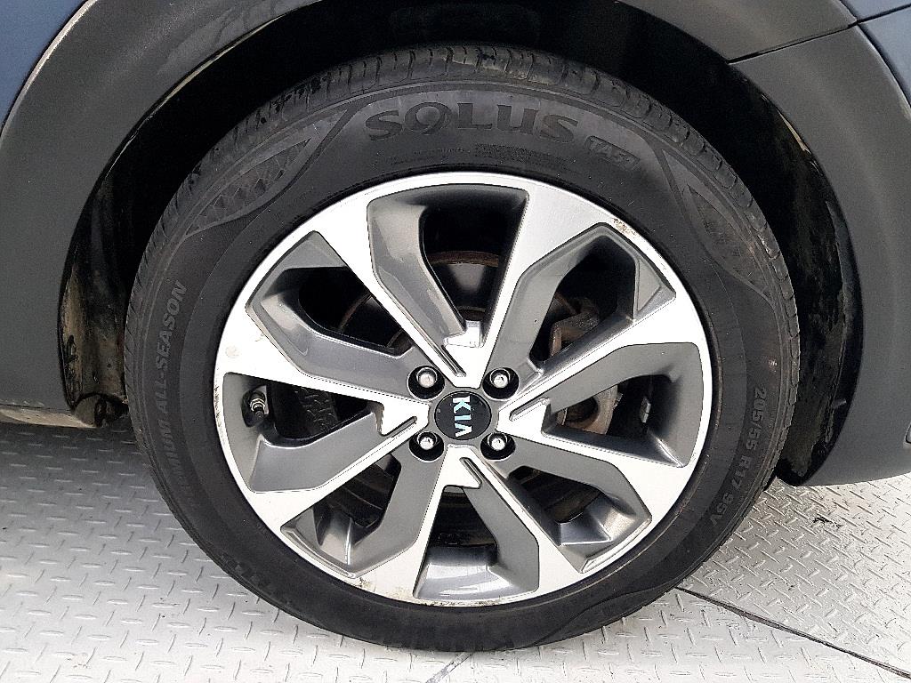 KIA Stonic 2018 Gris - Importación desde Corea - HF Imports Iquique - Foto 20