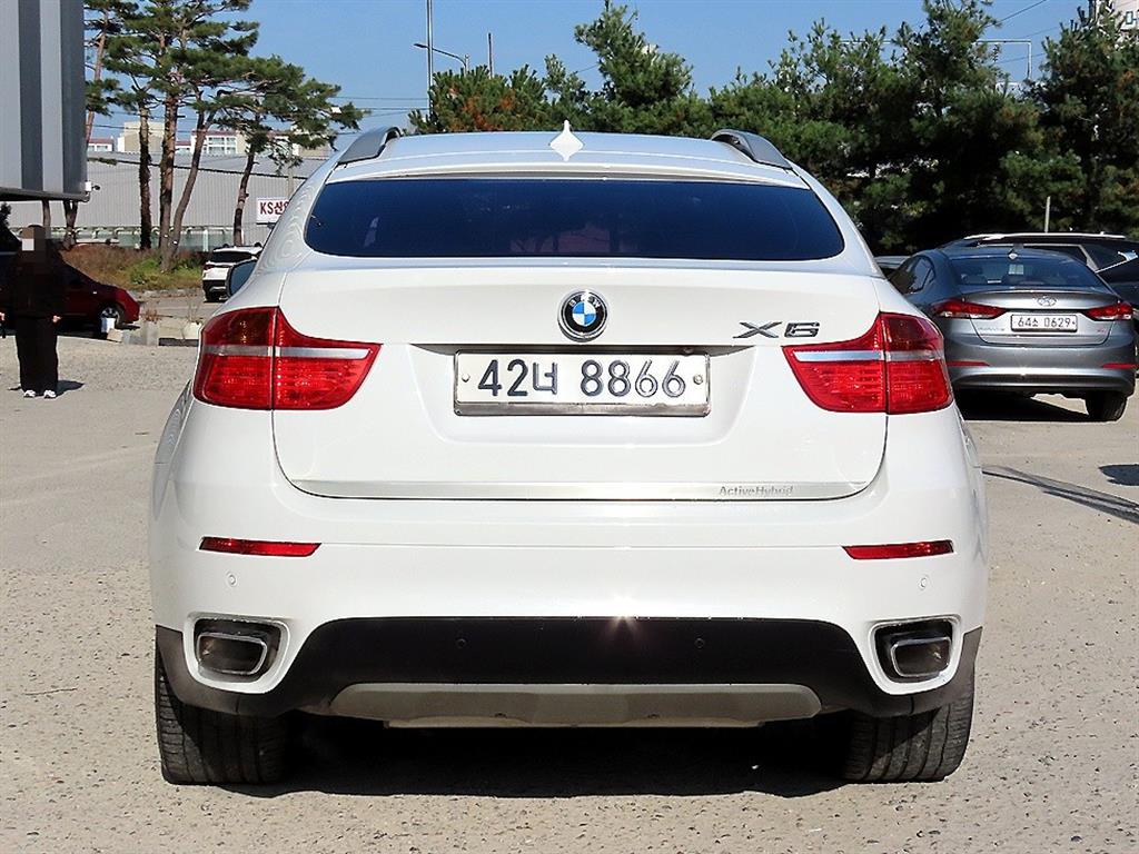 BMW X6 - Vista 4