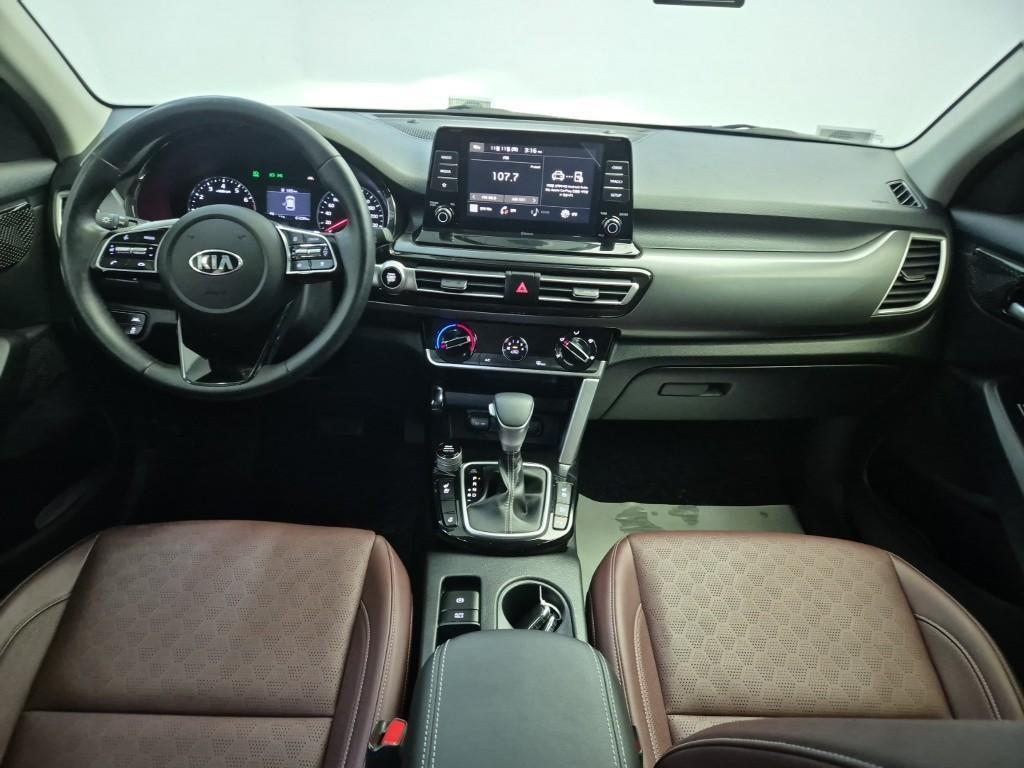 KIA Seltos - Vista 7