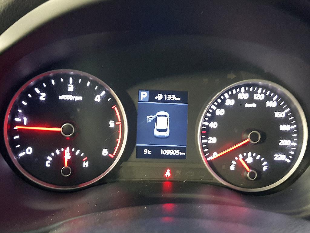 KIA Stonic - Vista 7