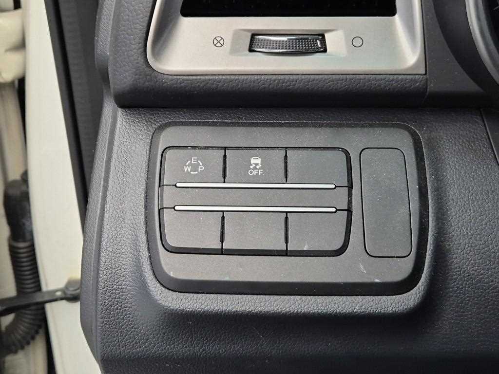 Ssangyong Tivoli 2016 Blanco - Importación desde Corea - HF Imports Iquique - Foto 16