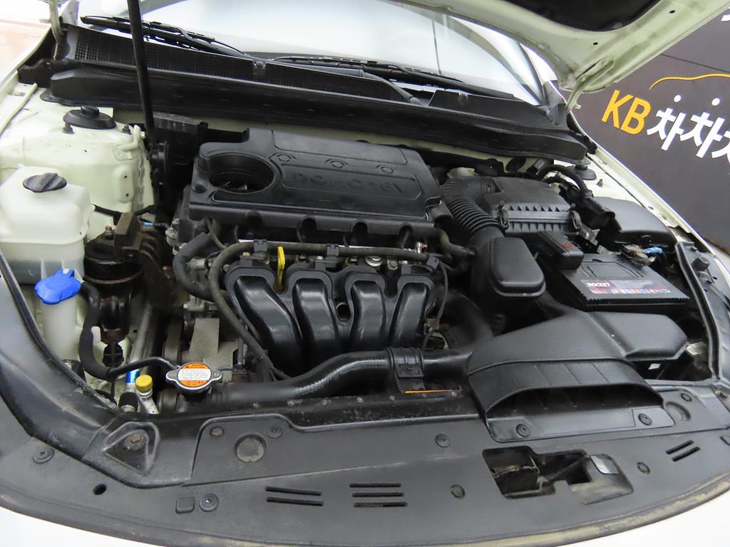 KIA K5 2011 Blanco - Importación desde Corea - HF Imports Iquique - Foto 19