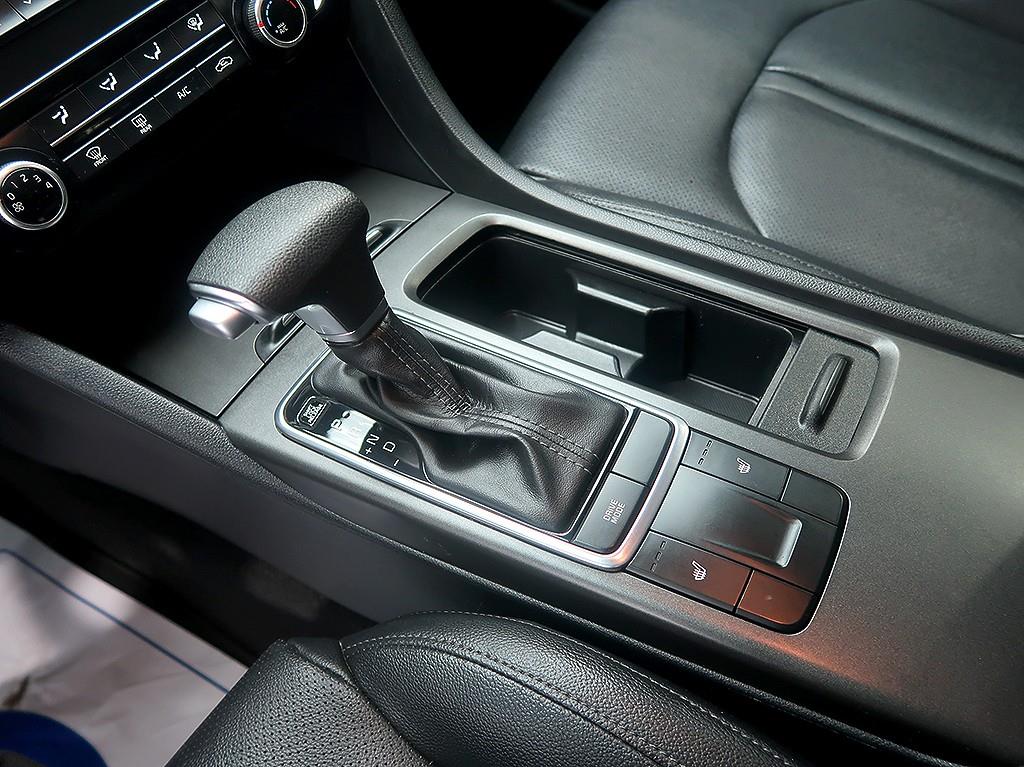 KIA K5 2018 Blanco - Importación desde Corea - HF Imports Iquique - Foto 10