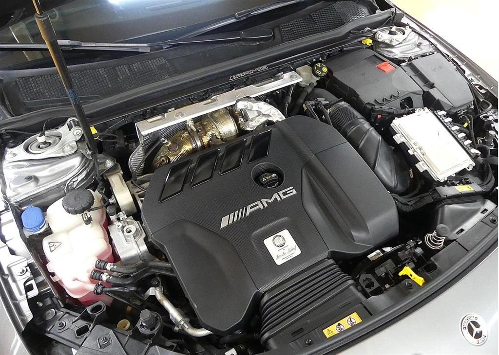 Mercedes Benz CLA Class - Vista 5