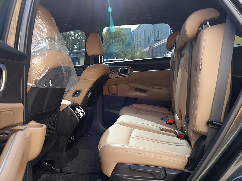 KIA Sorento 2024 Gris - Importación desde Corea - HF Imports Iquique - Foto 11