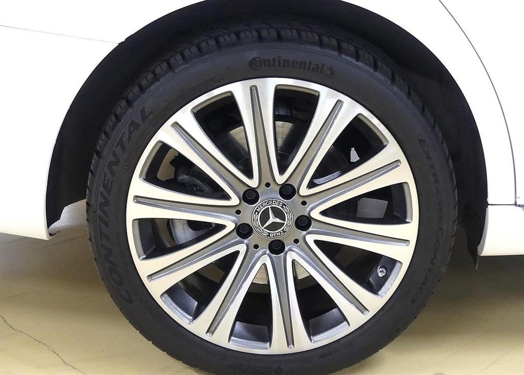 Mercedes Benz E class - Vista 9