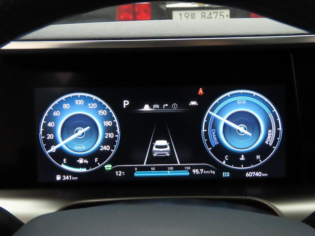 HYUNDAI Nexo - Vista 5