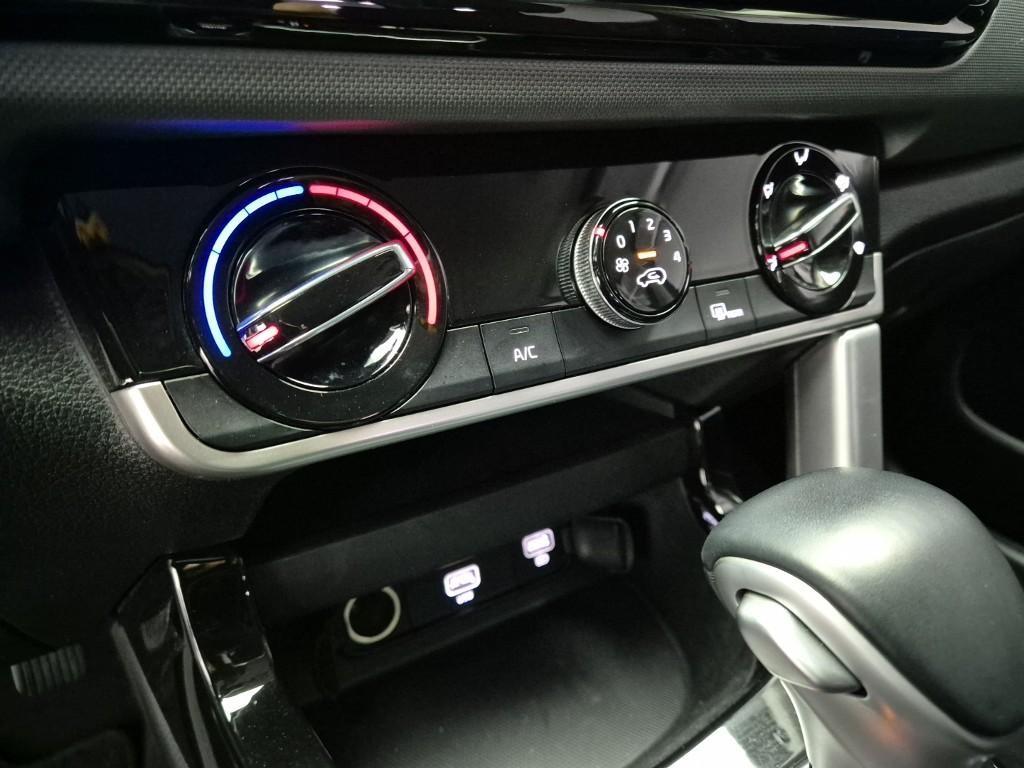 KIA Seltos - Vista 9