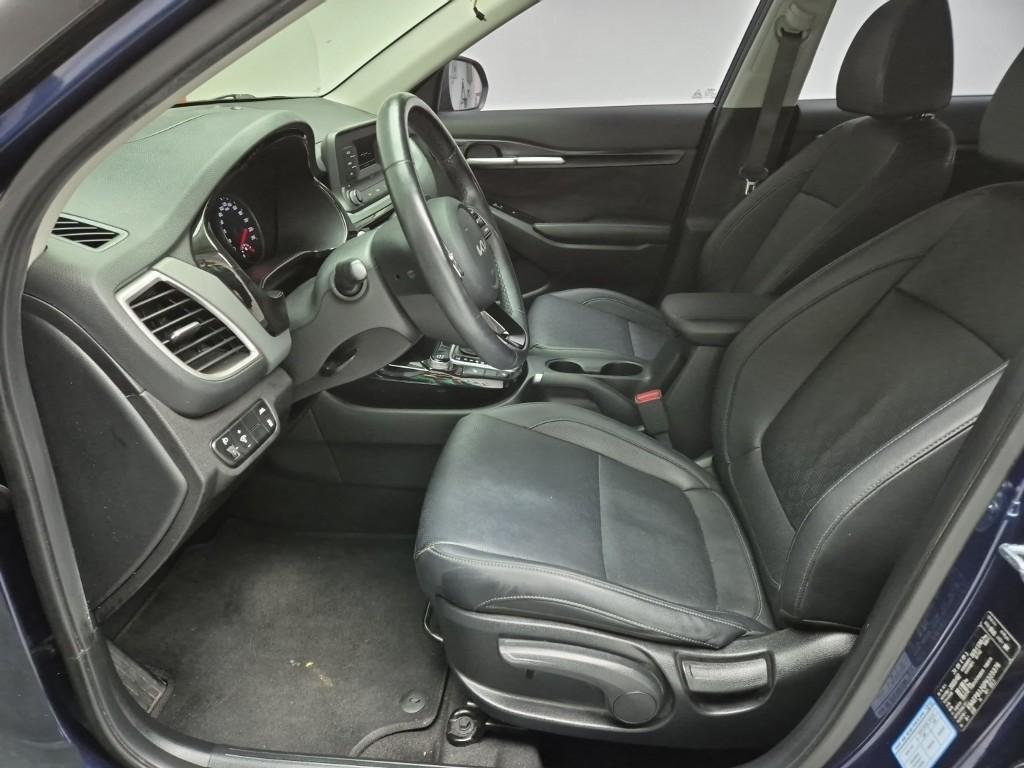 KIA Seltos - Vista 6