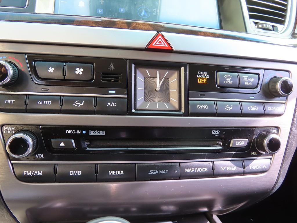 HYUNDAI Genesis 2016 Negro - Importación desde Corea - HF Imports Iquique - Foto 15