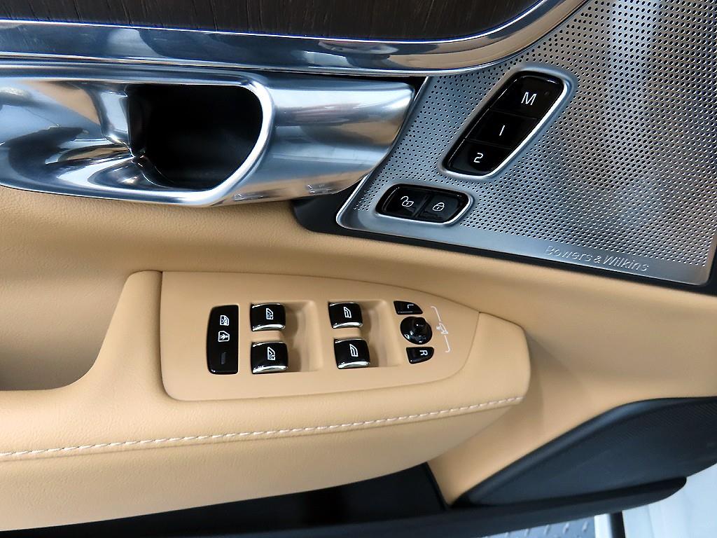 Volvo S90 - Vista 11