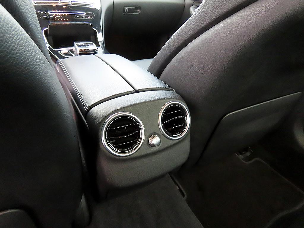 Mercedes Benz C Class 2015 Blanco - Importación desde Corea - HF Imports Iquique - Foto 16