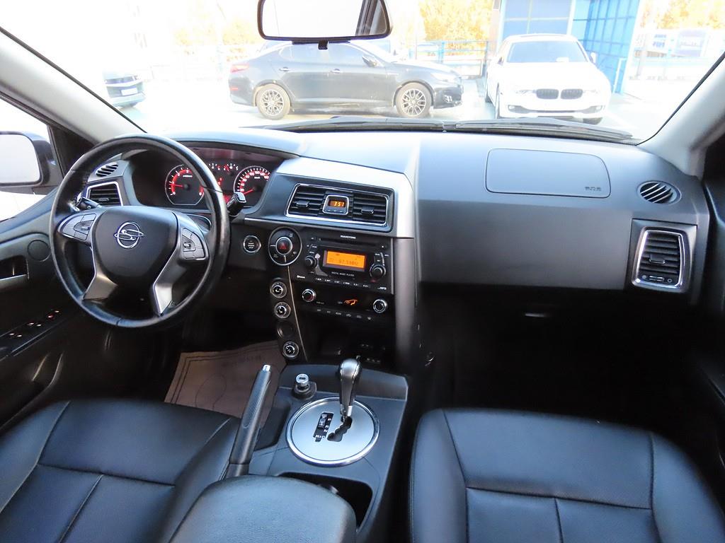 Ssangyong Korando - Vista 5