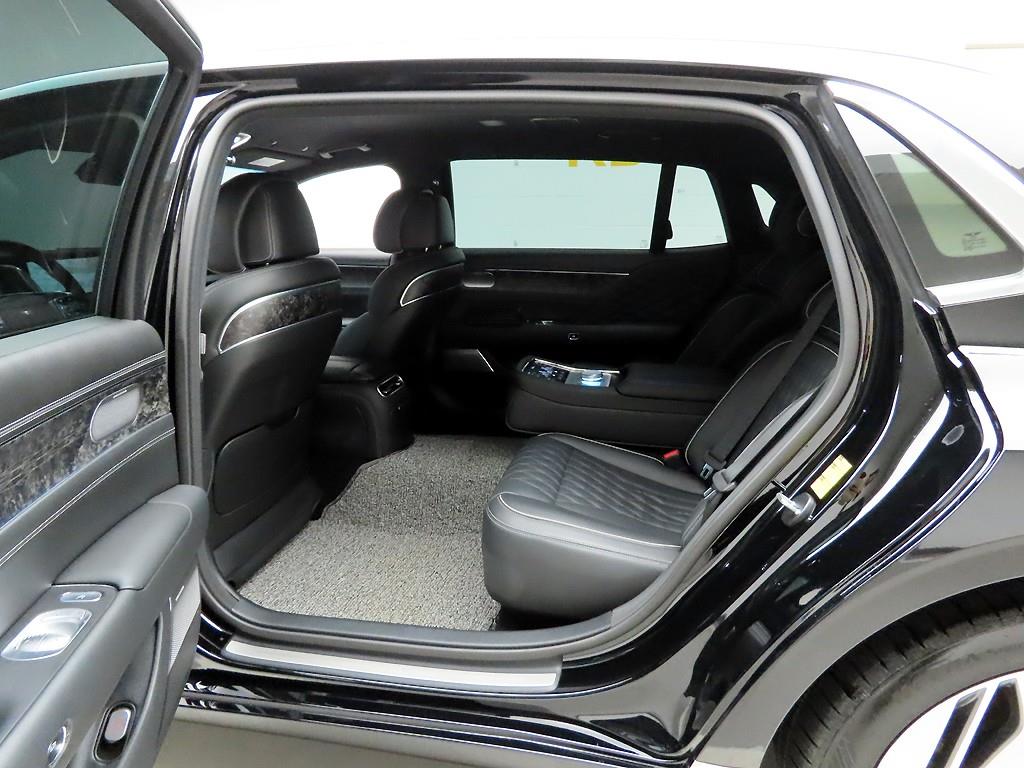 Genesis G90 2023 Negro - Importación desde Corea - HF Imports Iquique - Foto 13