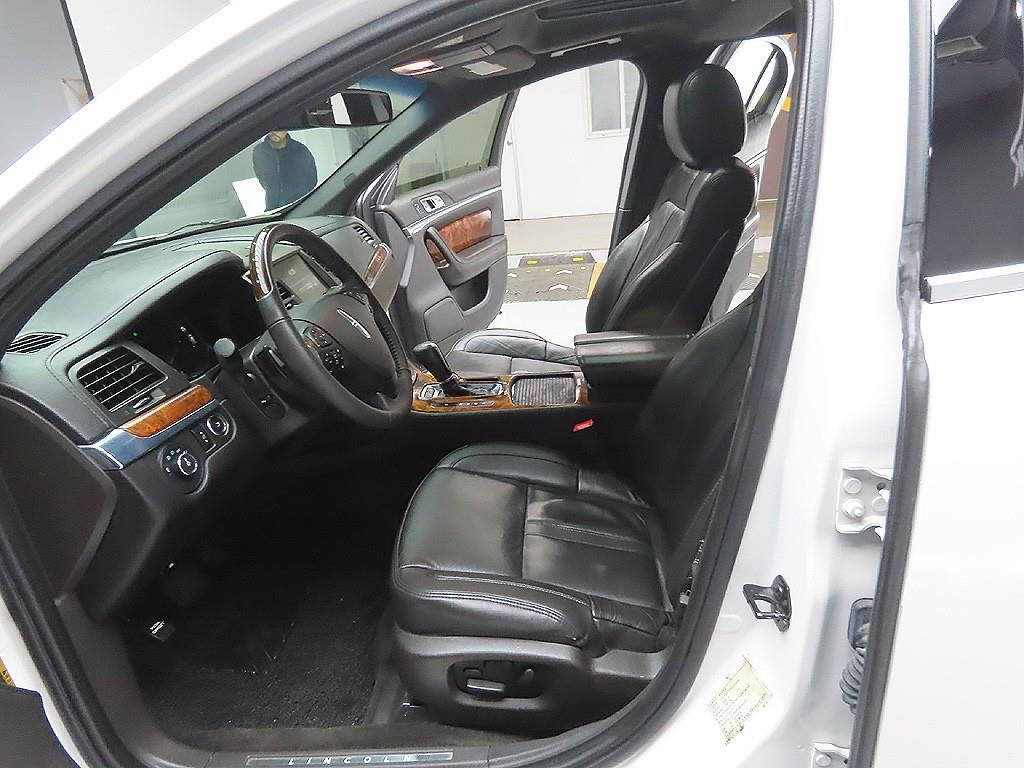 Lincoln MKS 2014 Blanco - Importación desde Corea - HF Imports Iquique - Foto 12