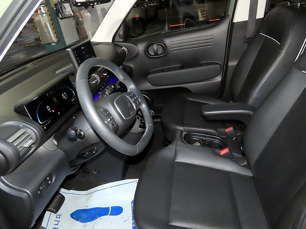 HYUNDAI Casper - Vista 6