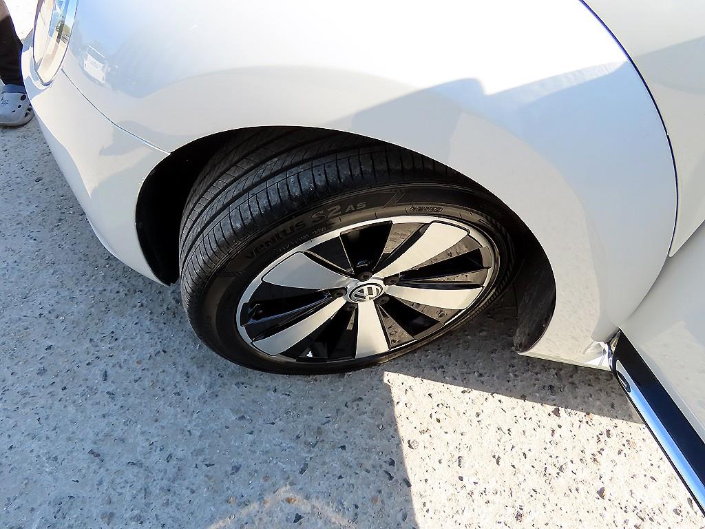 Volkswagen Beetle 2015 Blanco - Importación desde Corea - HF Imports Iquique - Foto 19