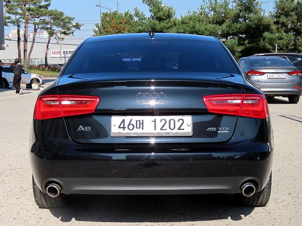 Audi A6 - Vista 4