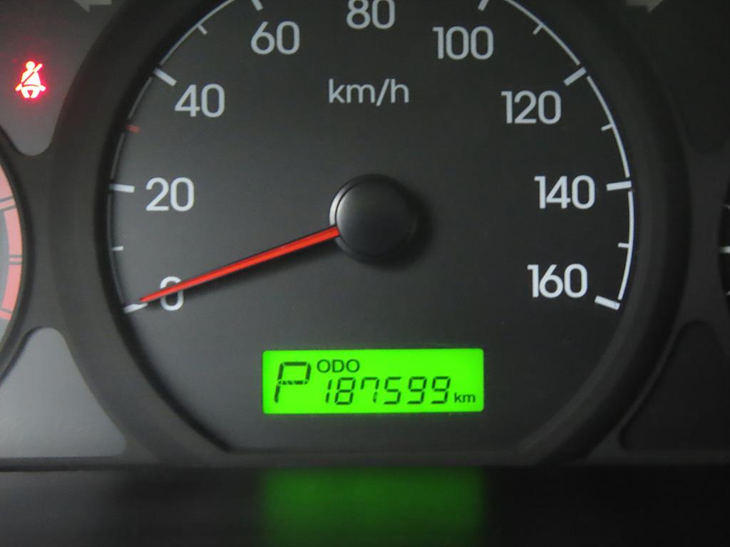 HYUNDAI Starex - Vista 9