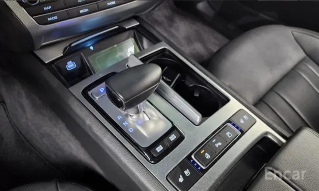 Genesis G80 - Vista 7