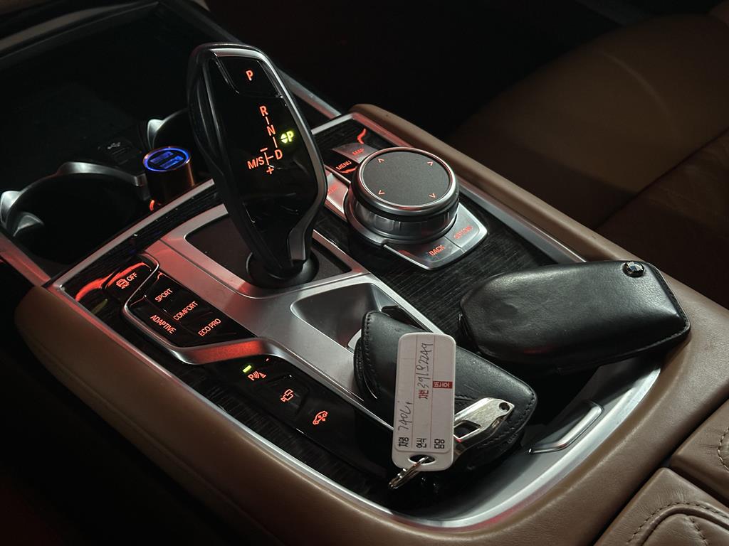 BMW 7 Series 2022 Negro - Importación desde Corea - HF Imports Iquique - Foto 13