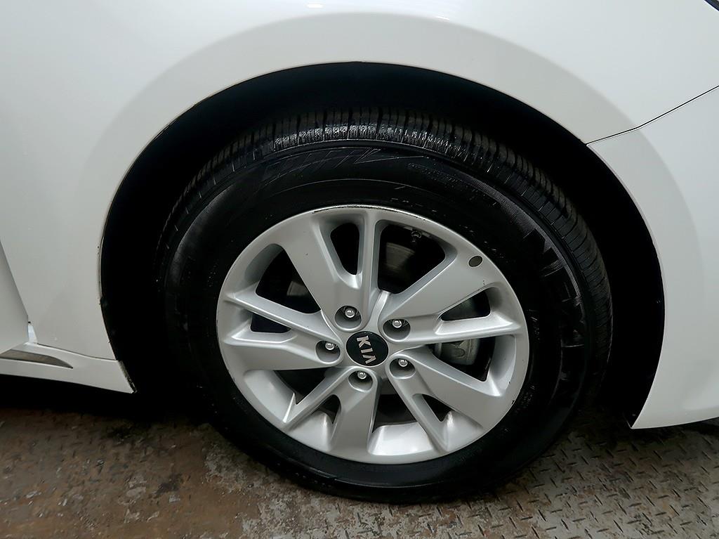 KIA K5 2018 Blanco - Importación desde Corea - HF Imports Iquique - Foto 8