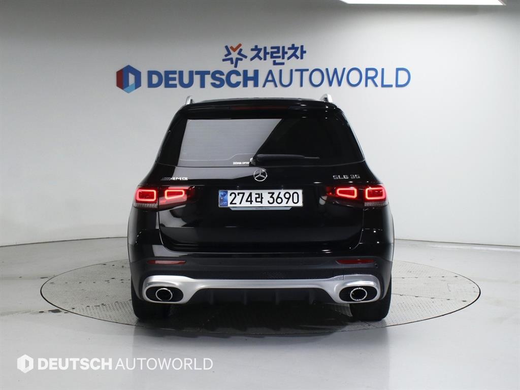 Mercedes Benz GLB Class - Vista 4