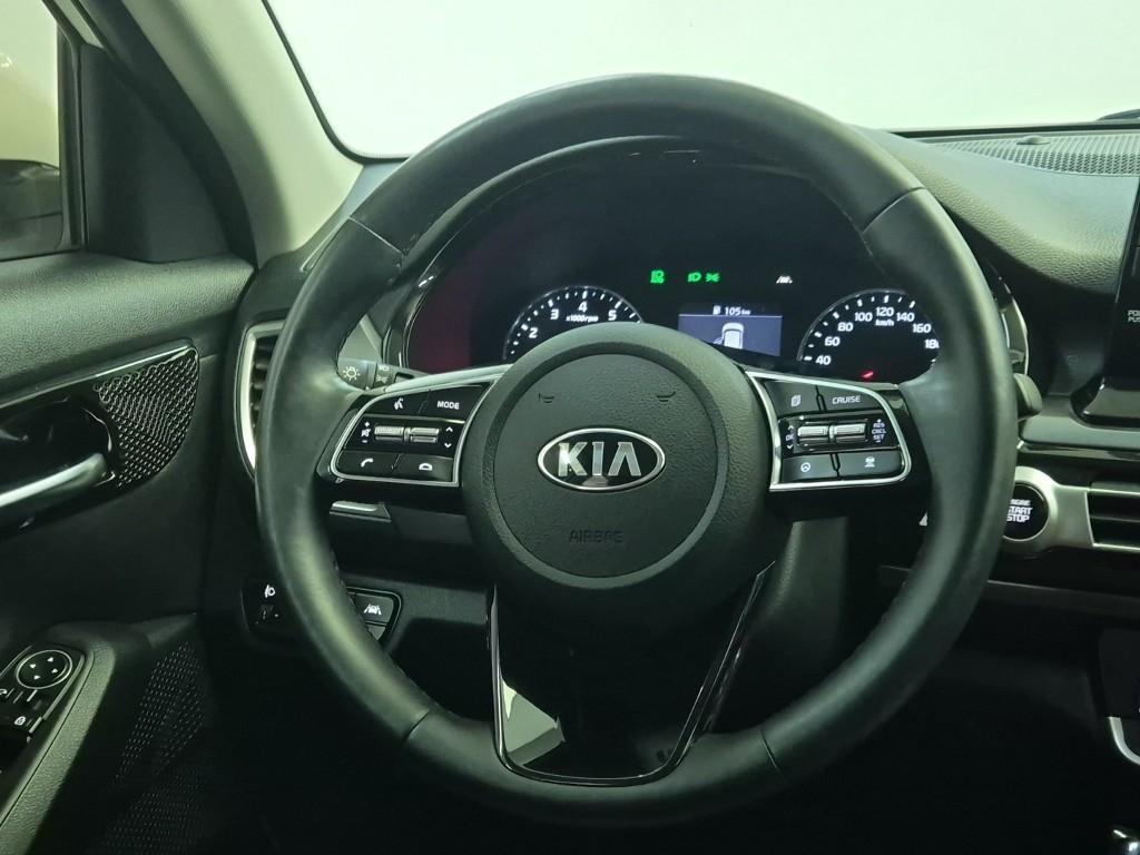 KIA Seltos - Vista 9