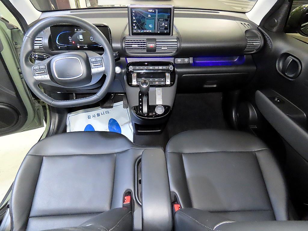 HYUNDAI Casper - Vista 10