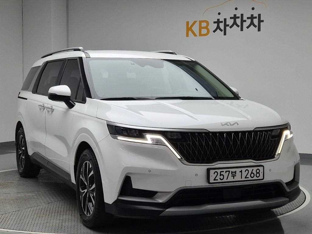 KIA Carnival - Vista 4