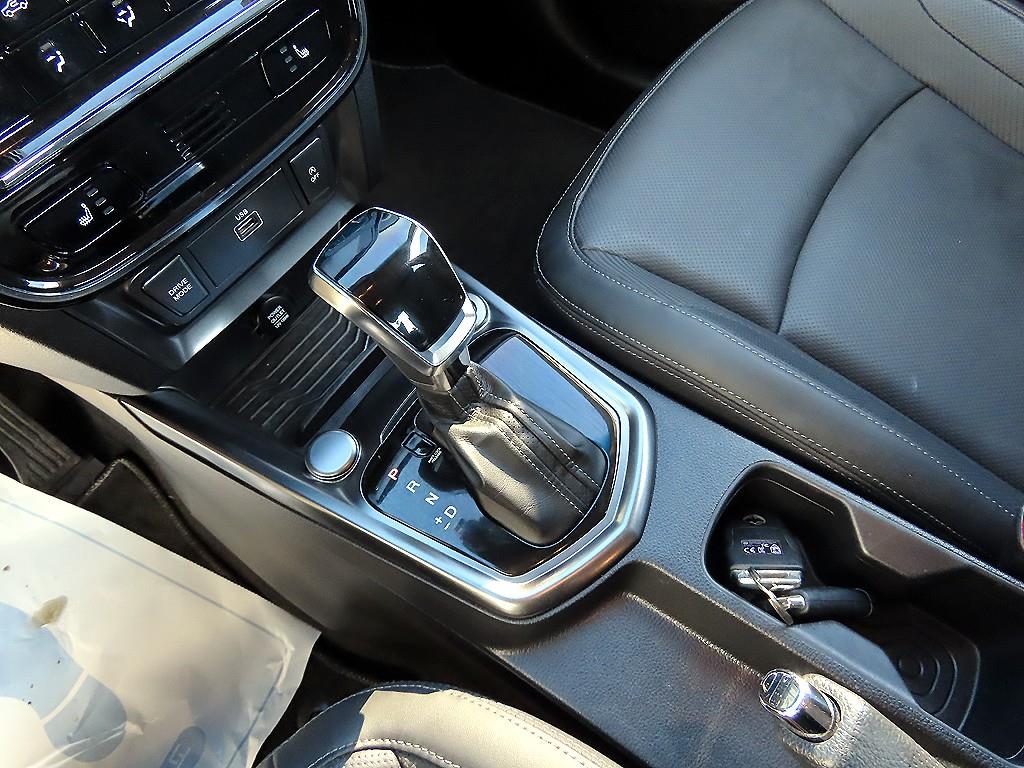 Ssangyong Tivoli - Vista 10